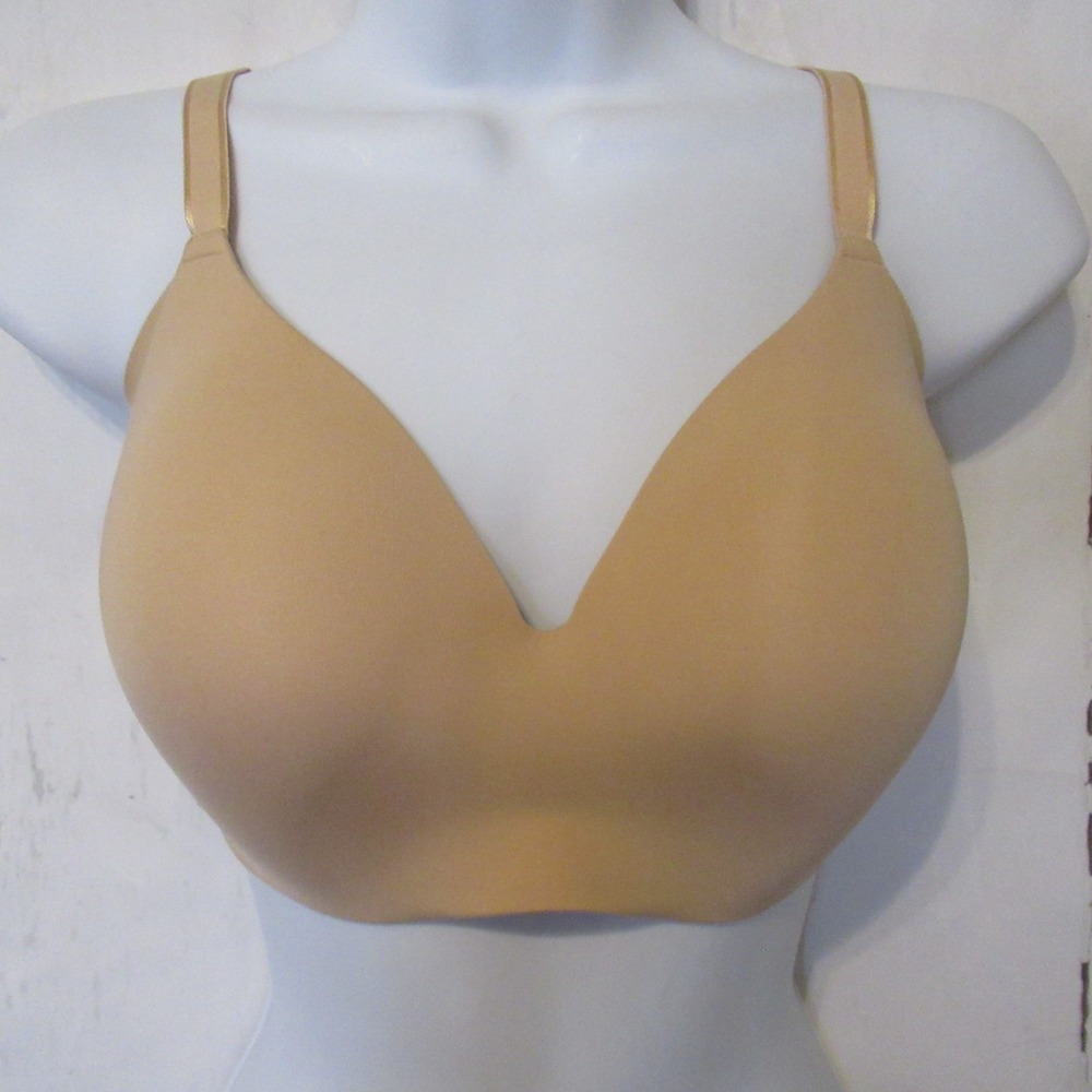 Knix Bra 6 Beige Tan Wireless‎ Wingwoman Back Closure CA58138